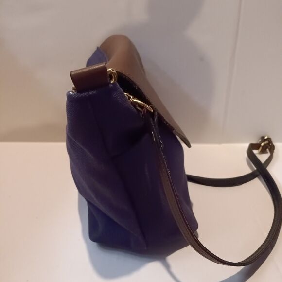 R RIVETER Handbag Lot Of 2-Hopper Crossbody-Hobby Flap-Magnetic Close-Brass Zip - Picture 3 of 16